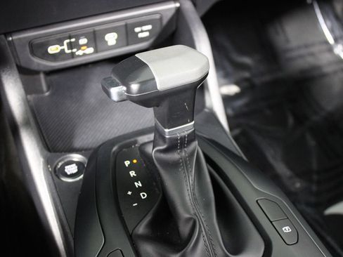 Used 2025 Kia K4 FWD image 16