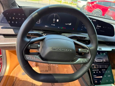 Used 2023 Lucid Air Grand Touring AWD/4WD image 12