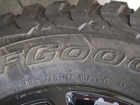 Used 2017 Jeep Wrangler Sport image 32