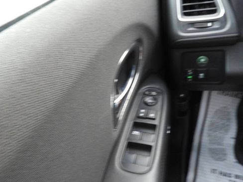 Used 2022 Honda HR-V EX image 17
