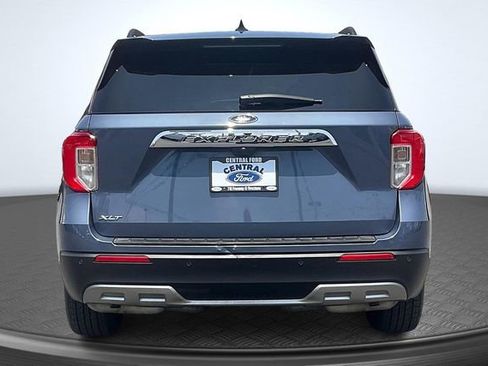 Certified 2021 Ford Explorer XLT w/ Equipment Group 202A image 4