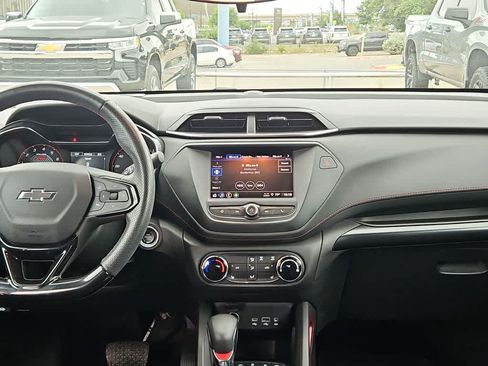 Used 2023 Chevrolet TrailBlazer RS AWD/4WD image 14