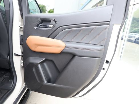 New 2026 GMC Canyon AT4 w/ Nightfall Edition AWD/4WD image 37