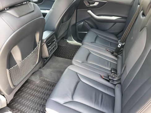 Used 2023 Audi Q7 2.0T Premium Plus AWD/4WD image 22
