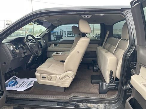 Used 2010 Ford F150 XLT image 10