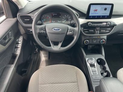 Used 2022 Ford Escape SE