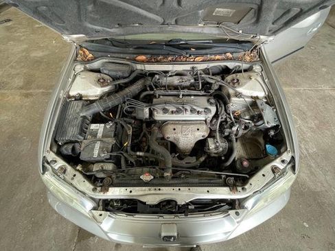 Used 1999 Honda Accord LX image 42