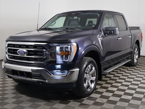 Used 2022 Ford F150 XLT w/ Equipment Group 302A High AWD/4WD image 7