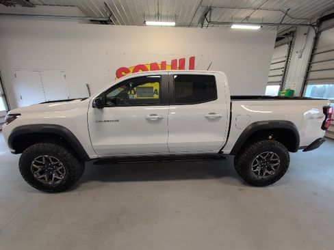 New 2026 Chevrolet Colorado ZR2 w/ Technology Package image 2