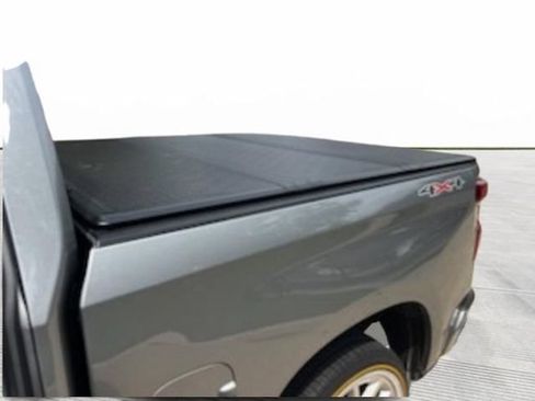 Used 2023 Chevrolet Silverado 1500 LTZ AWD/4WD image 8