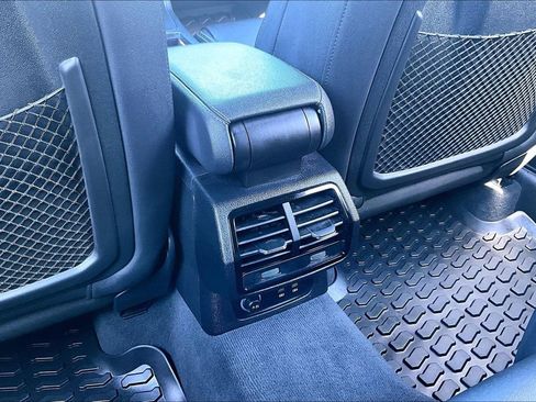 Used 2024 Audi Q3 2.0T Premium Plus image 31