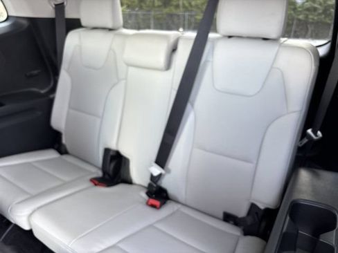 Used 2023 Kia Telluride S AWD/4WD image 14