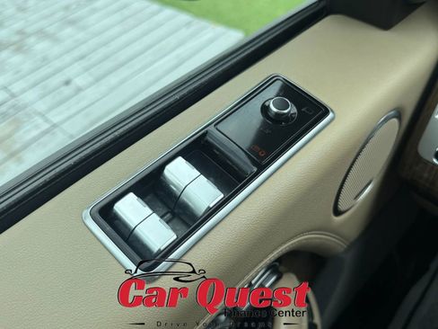 Used 2018 Land Rover Range Rover Long Wheelbase Supercharged AWD/4WD image 40