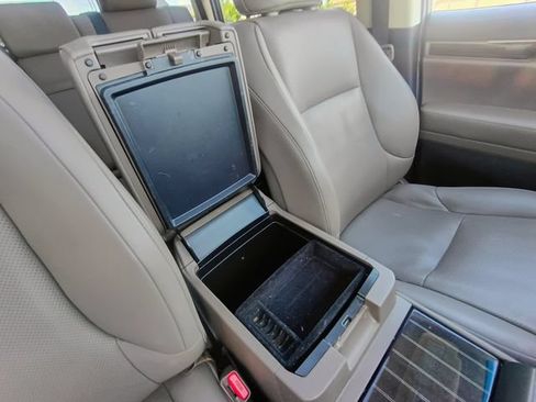 Used 2022 Lexus GX 460 Premium w/ Premium Package AWD/4WD image 50