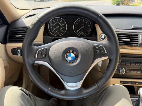 Used 2014 BMW X1 sDrive28i RWD image 5