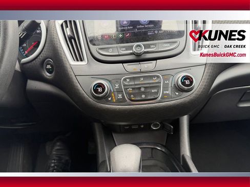 Used 2023 Chevrolet Malibu LT w/ Driver Confidence Package FWD image 19
