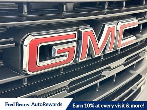 New 2026 GMC Sierra 1500 Elevation image 19