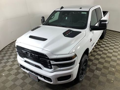 New 2026 RAM 2500 Laramie w/ Night Edition AWD/4WD image 7