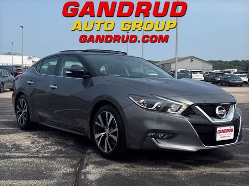 Used 2017 Nissan Maxima Platinum FWD image 1