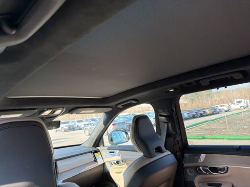 New 2026 Volvo XC90 T8 Ultra w/ Lounge Package image 11