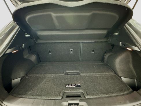 Used 2022 Nissan Rogue Sport SL w/ Premium Package image 31