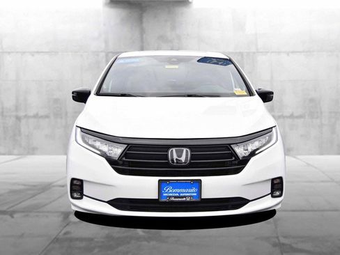 Certified 2024 Honda Odyssey Sport image 4