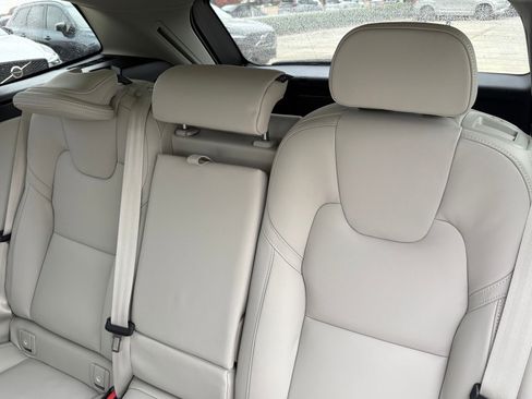 New 2026 Volvo XC60 B5 Ultra w/ Protection Package Premier image 26