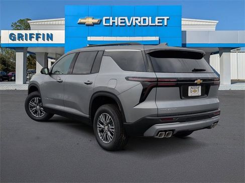 New 2026 Chevrolet Traverse LT w/ Driver Confidence Package image 9