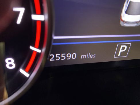 Used 2025 Nissan Sentra SV image 28