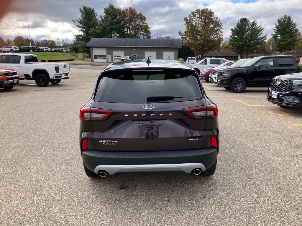 Used 2023 Ford Escape Active AWD/4WD image 9