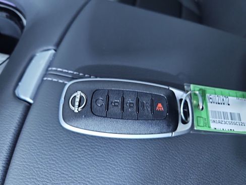 New 2025 Nissan Murano SL image 25