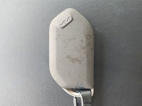 Used 2025 Kia Telluride S image 38