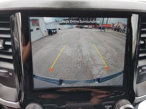Used 2022 RAM 1500 Big Horn AWD/4WD image 24