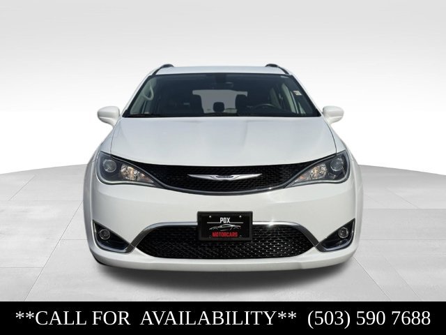 Used 2019 Chrysler Pacifica Touring-L FWD image 8