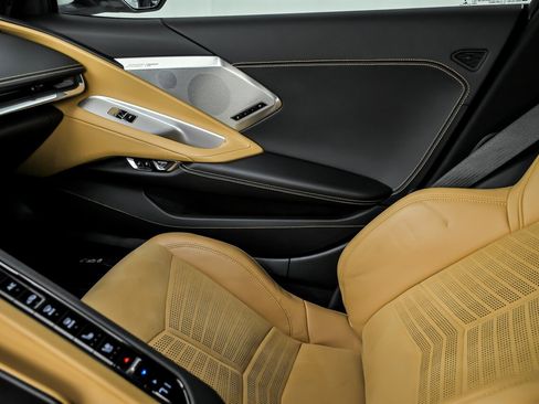 Used 2020 Chevrolet Corvette Stingray Preferred Cpe w/ 2LT Preferred Equipment Group image 41