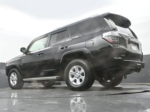 Used 2014 Toyota 4Runner SR5 RWD image 24