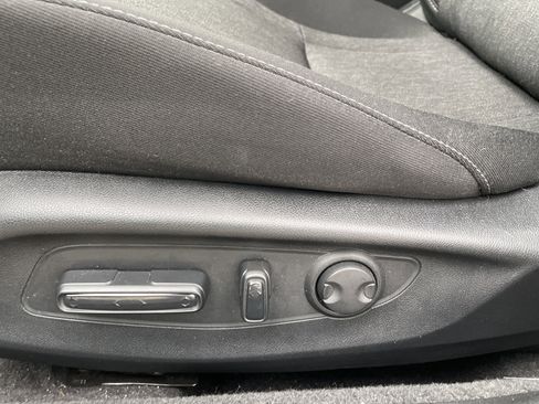 Certified 2025 Honda Accord SE image 30