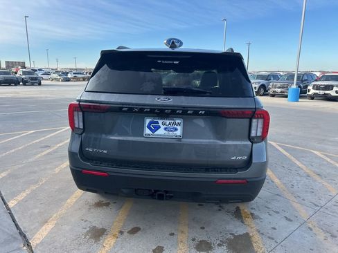 New 2026 Ford Explorer Active image 4