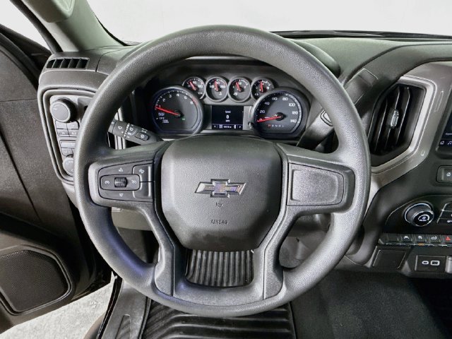 Used 2023 Chevrolet Silverado 1500 Custom w/ Rally Edition AWD/4WD image 4