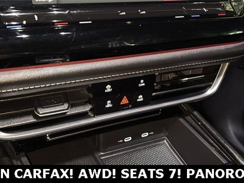 Used 2024 Volkswagen Atlas SEL Premium R-Line image 19