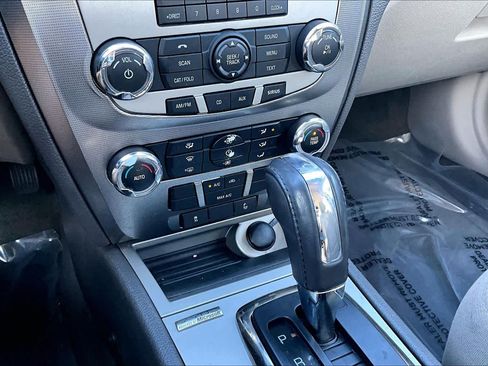 Used 2010 Ford Fusion Hybrid FWD image 33