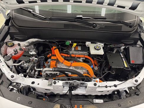 New 2027 Chevrolet Bolt LT FWD image 10