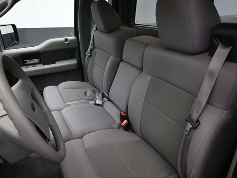 Used 2004 Ford F150 XLT image 15