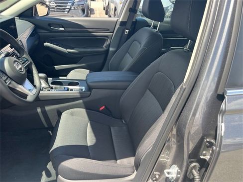 New 2025 Nissan Altima 2.5 SV w/ SV Premium Package image 14