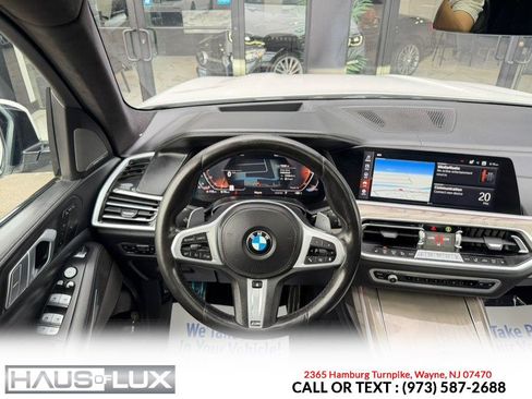 Used 2021 BMW X7 xDrive40i w/ M Sport Package AWD/4WD image 27