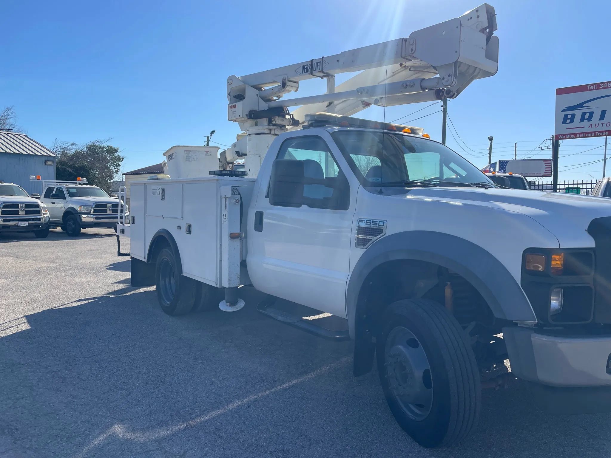 Used 2008 Ford F550 Luxury RWD image 2