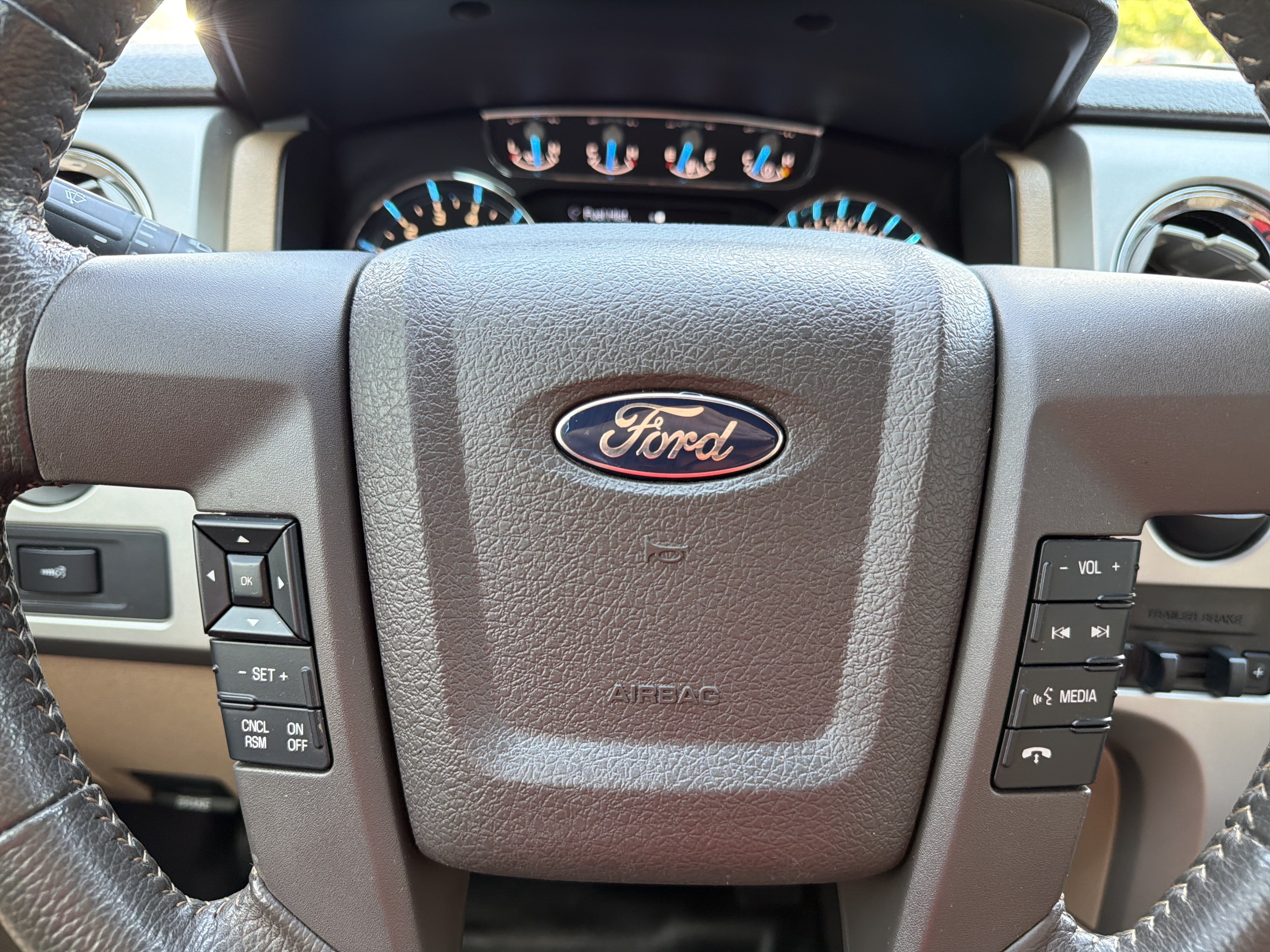 Used 2013 Ford F150 Lariat w/ Lariat Chrome Pkg RWD image 10