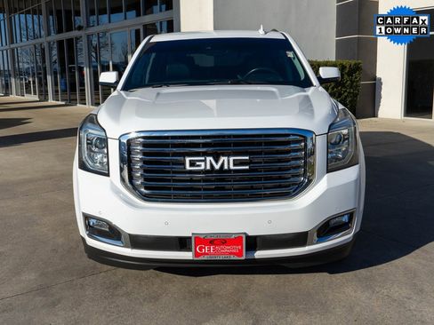 Used 2019 GMC Yukon SLT w/ HD Trailering Package image 2