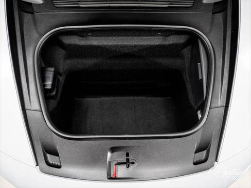Used 2026 Porsche 911 GTS image 5