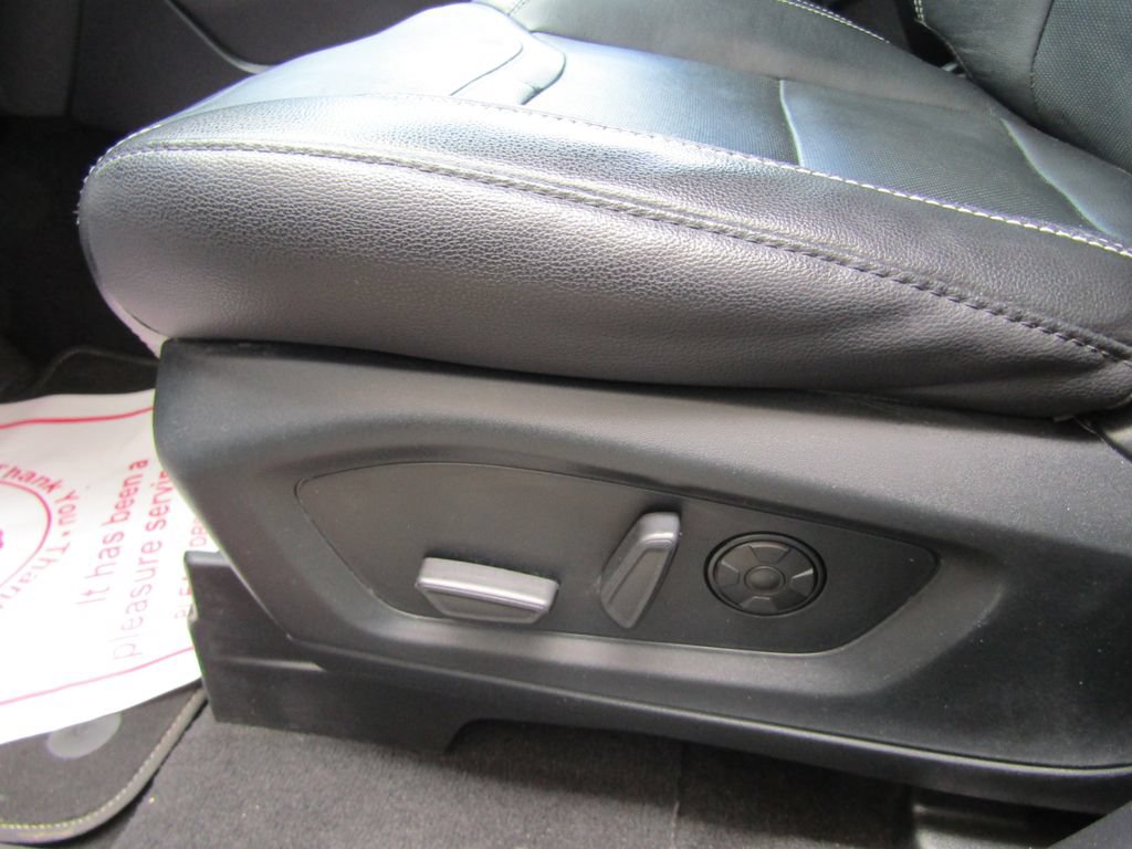 Used 2022 Ford Explorer ST w/ Equipment Group 401A AWD/4WD image 6